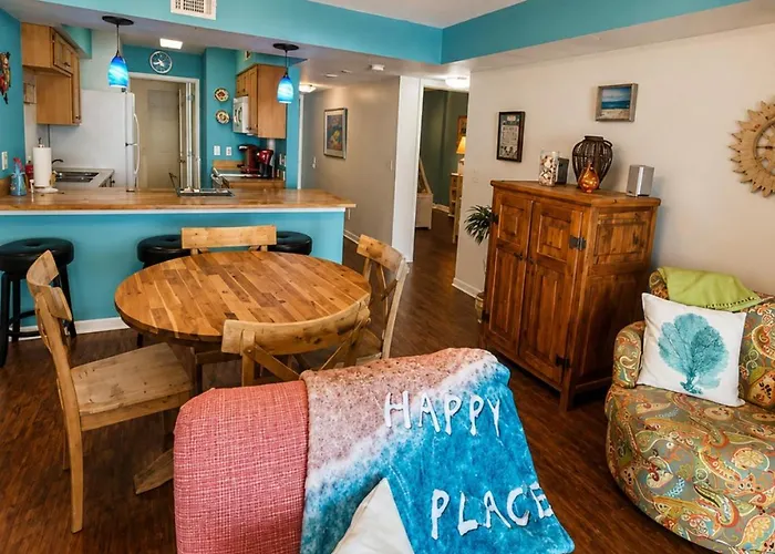 Holiday home Beachfront Heated Pools Views Near Hangout